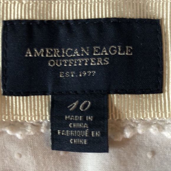 American Eagle White dotted Swiss cotton long sleeve ruffled shirt/Size 10 - Picture 14 of 16